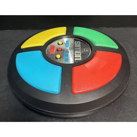 Milton Bradley Simon Electronic Game Original Box 100% Complete Vintage 1978 - Picture 7 of 16